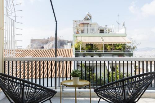 Central Cozy Apartments in Plaka by UPSTREET - main image