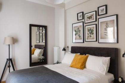 Chic Flat in the Heart of Athens by UPSTREET - image 13