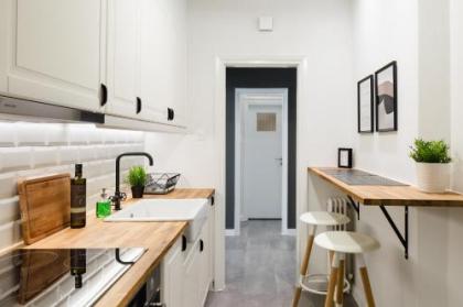 Desirable 1BD Apartment in Kolonaki by UPSTREET - image 16