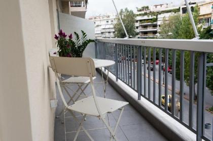 Katia Modern Apartment in Athens - image 3