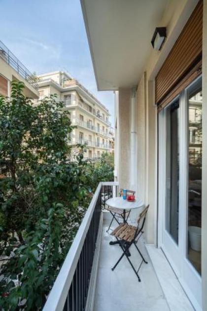 A short walk to Syntagma and Plaka - 100sqm 2 Bdrm Apt by Athenian Home - image 5