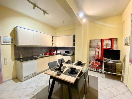 Chic Elegant Fully Renovated Apt Kolonaki! - image 3