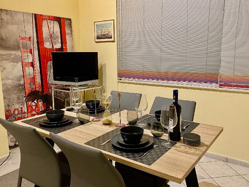 Chic Elegant Fully Renovated Apt Kolonaki! - image 5