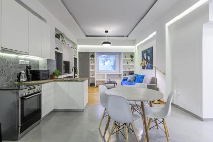 Kolonaki suite in Athens - image 18