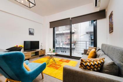 Sanders Home Suites - Pleasant 1-Bedroom Apartment - image 1