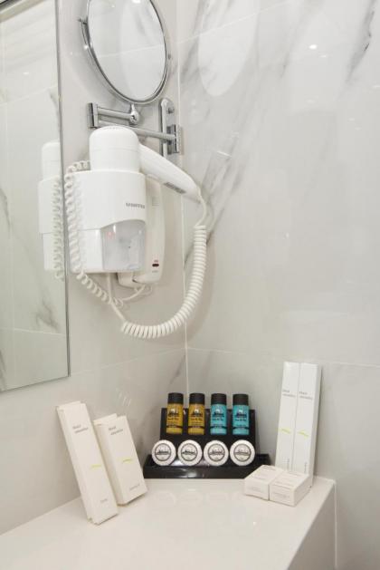 International Atene hotel - image 21
