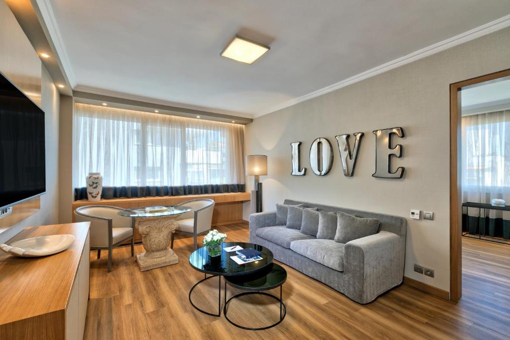 Divani Caravel - image 4
