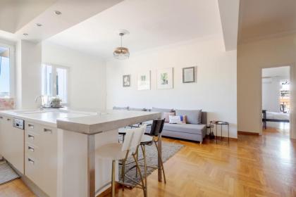 3 bdr Apt Incredible Acropolis View - image 21
