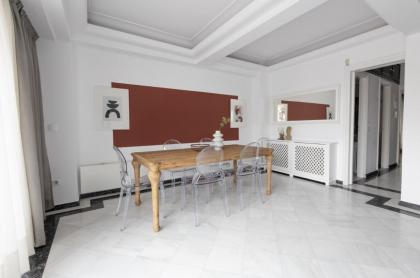 Deco Marble Apt with Acropolis view - image 21