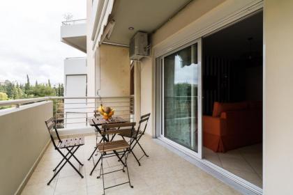 Athenian Stylish 2 bdrm Apartment - image 21