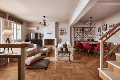 Plaka's Villa with Breathtaking Acropolis view - image 23