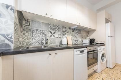 Bright apt in the heart of Athens - image 21