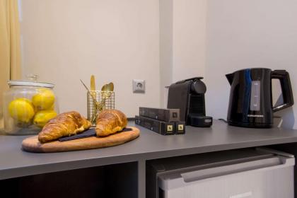 Athens Imperial Suites - Luxury Living - image 24