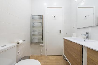 Fresh and Clean apt for 6 in Koukaki - image 23