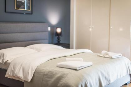 Traveler's Dream 4 brdm Renovated Penthouse - image 30