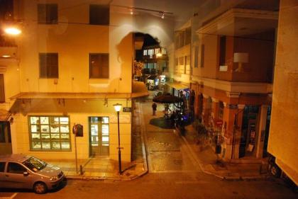 Enticing roof top studio in Athens centre! - EP9T - image 23
