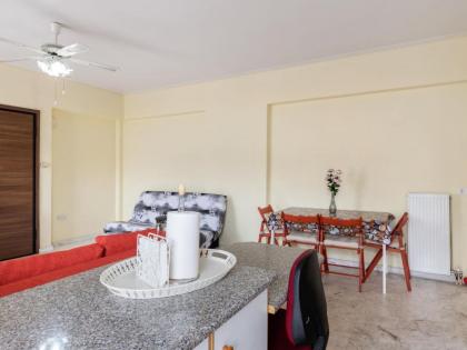 Homely Apartment in Piraeus with Balcony - image 20