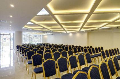 Athens Avenue Hotel - image 2