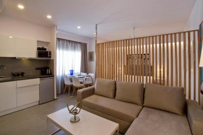 SYNATHENS APARTMENTS & STUDIOS - image 26