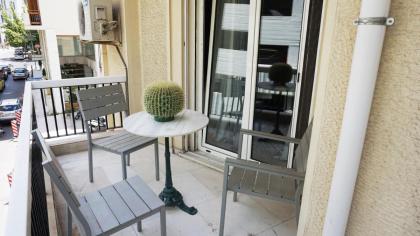 A few steps away from Syntagma and Plaka by Athenian Homes - image 21
