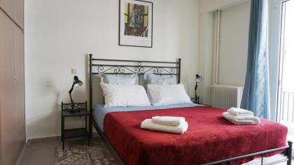 A few steps away from Syntagma and Plaka by Athenian Homes - image 23