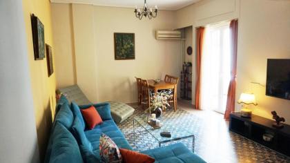 A few steps away from Syntagma and Plaka by Athenian Homes - image 30