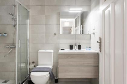 Plaka's Hyatt - image 22