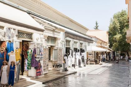 Plaka's Hyatt - image 28