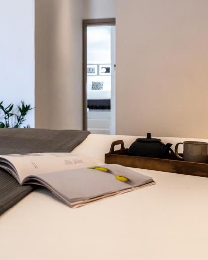 Melo Athens - image 26