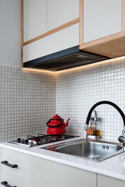 Unique solar penthouse with jacuzzi and sauna in central Athens - image 28