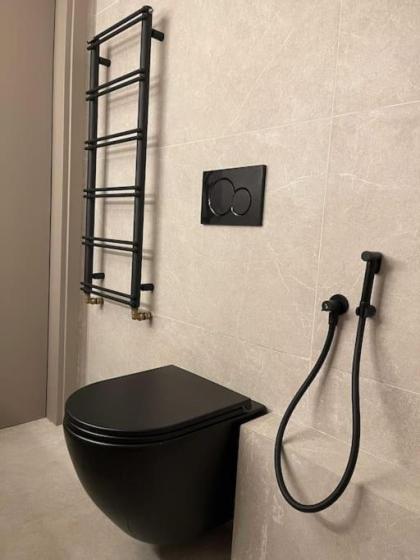 Acropolis Lux Apartment - image 23