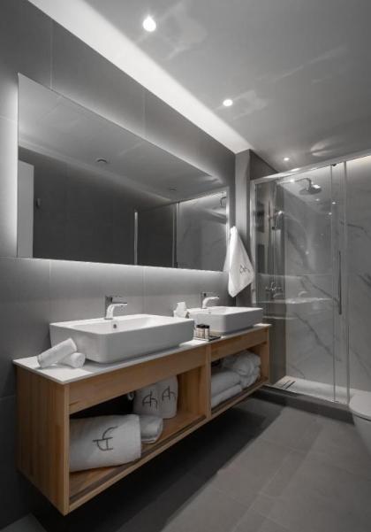 Athens Hill Luxury Apartments - image 29