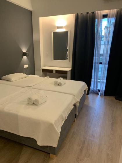 Platon Hotel - image 23