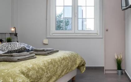 New Apartment in the Heart of Plaka - image 26