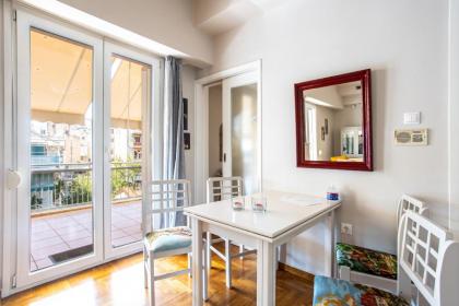 Penthouse Gem with Outstanding Acropolis View - image 29