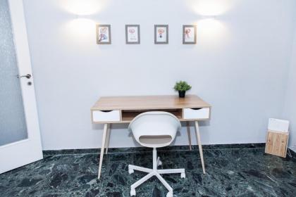 Modern beauty in central area - image 26