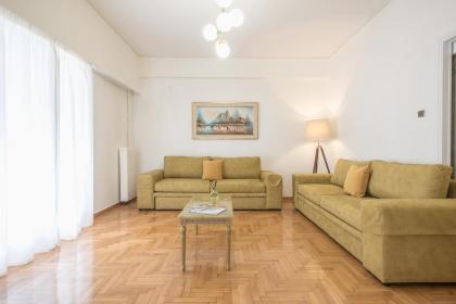 Victoria Majestic Suites Apartments - image 22