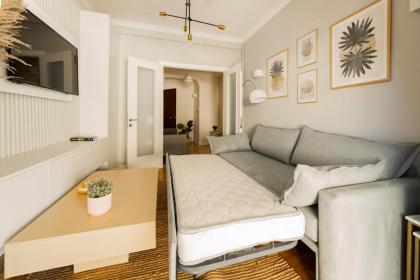 HoneyBee Apartment - image 27