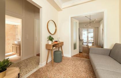 HoneyBee Apartment - image 28