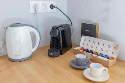 HoneyBee Apartment - image 30
