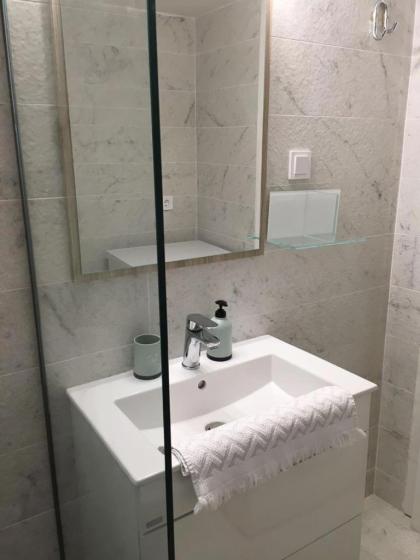 A Stroll to the Acropolis - By Athenian Homes - image 24