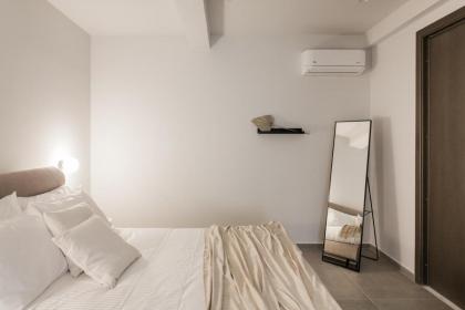 Marvelous 2BR Apartments with balcony by UPSTREET - image 30