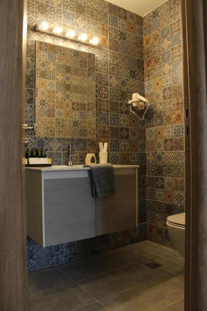 Alva Athens Hotel - image 21