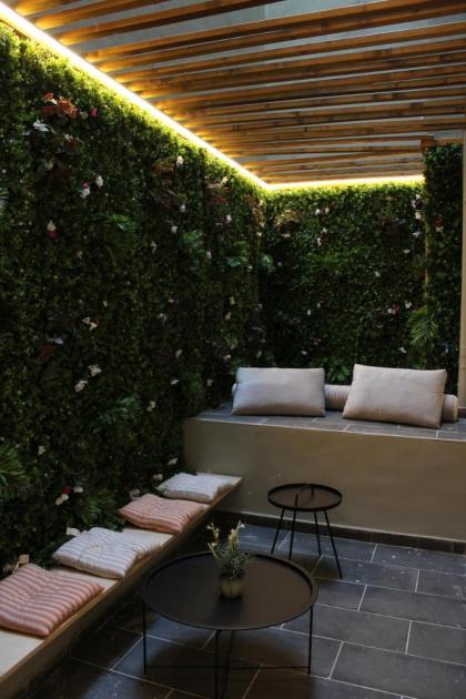 Alva Athens Hotel - image 25