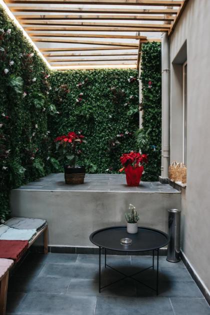 Alva Athens Hotel - image 29