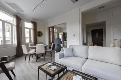 Plaka's Privileged Accommodation - image 27