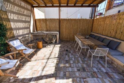 Kolonaki Boutique Apartments by Olala Homes - image 22