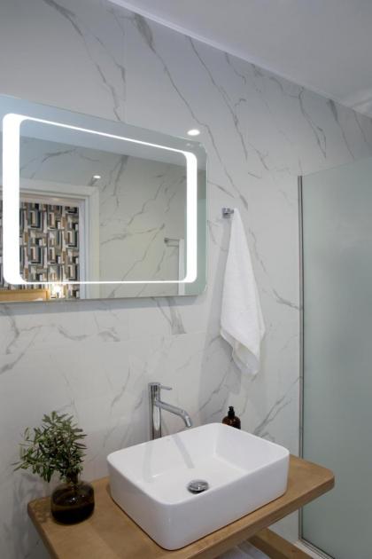 Hypnos Inn Athens - image 29