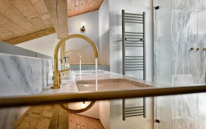 ATHINAIDOS QUARTERS by K&K - image 30