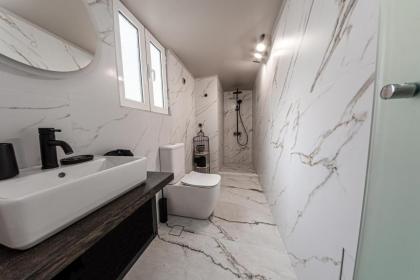 Ventiri Suite 3 - image 28